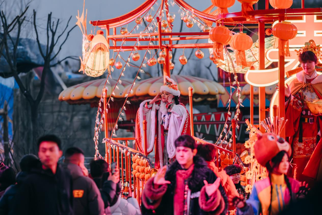 太原方特潮味中国年“马”上启程，新春欢乐不重样