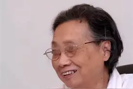国医大师朱南孙102岁依然坐诊,养生秘诀公开:两不沾、两坚持图片