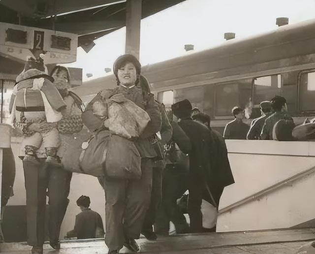 重庆一女子有两套生殖系统，先嫁老公生下一子，而后娶妻又得一娃
