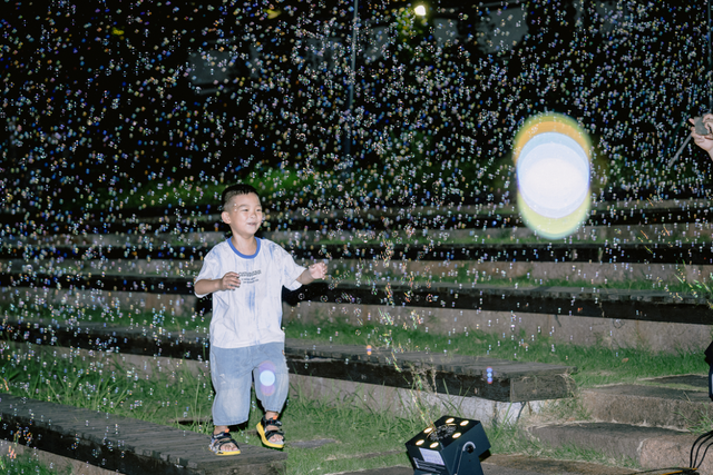 乌镇泡泡夜游神活动延长，快乐加倍！
