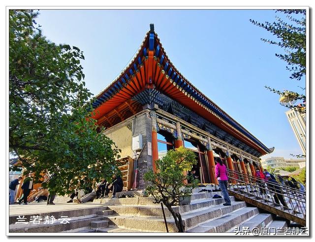 青海西宁市区里的几座清真寺 & 下南关美食街