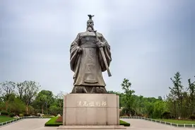 为什么毛泽东说刘邦是中国历史上最厉害的封建皇帝？图片