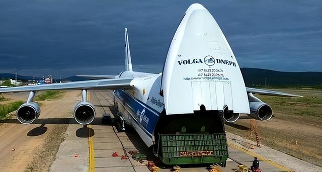 乌专家：中国“榨干”苏联遗产，我们图纸都没看懂，他们造出2.0