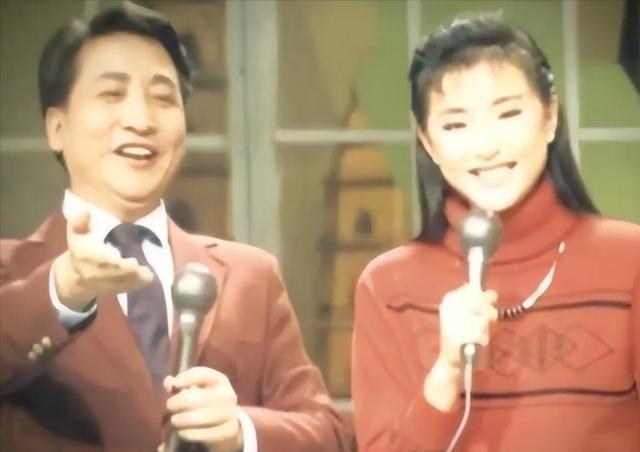假学历，假豪门，从头假到脚？“央视名嘴”杨澜丈夫遭全网质疑？