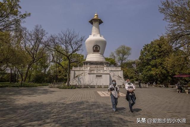 瘦西湖：一条河流的美学历险