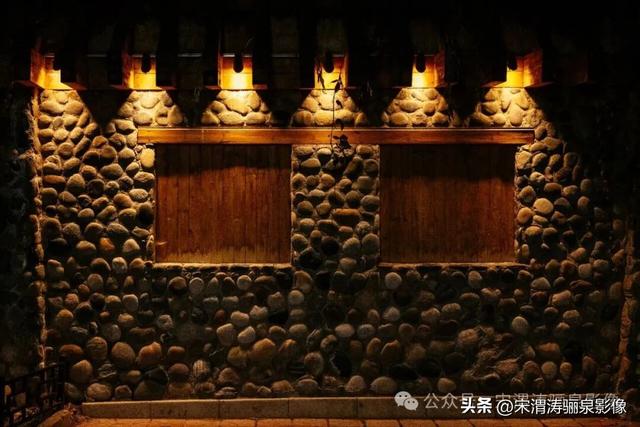 甘肃兰州：兰州两日游之兰州黄河铁桥中山桥夜景醉人 大气磅礴