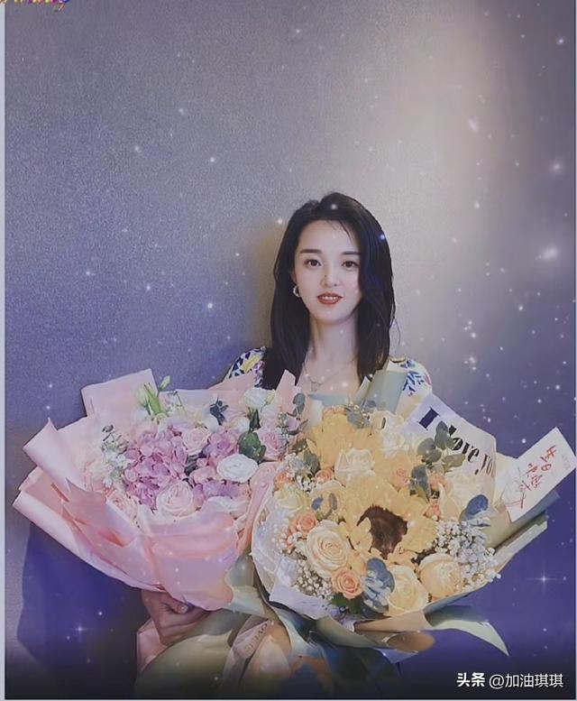 女兵方队领队王媛回家：曝更多美照，是采油厂职工，同事发文祝贺