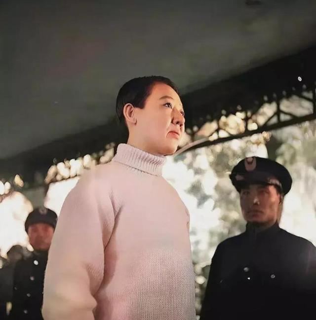 女间谍川岛芳子真实相貌：跟影视中差别太大，图4是玷污她的养父