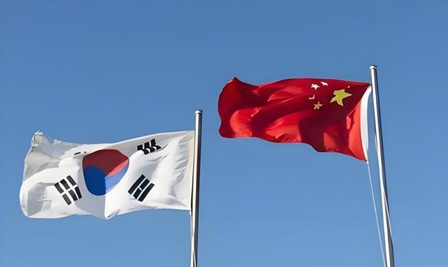 滚回中国！韩媒称中国外交官就首尔反华示威，向韩国政府寻求保护