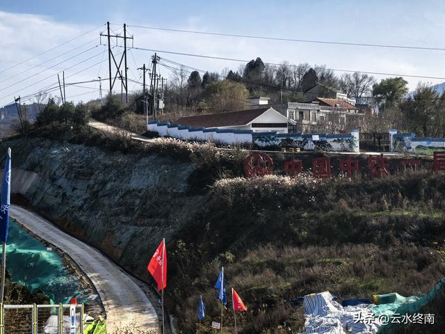 家家山景房！驱车直达白鹿原头这个村子，真是个晒暖暖的好地方