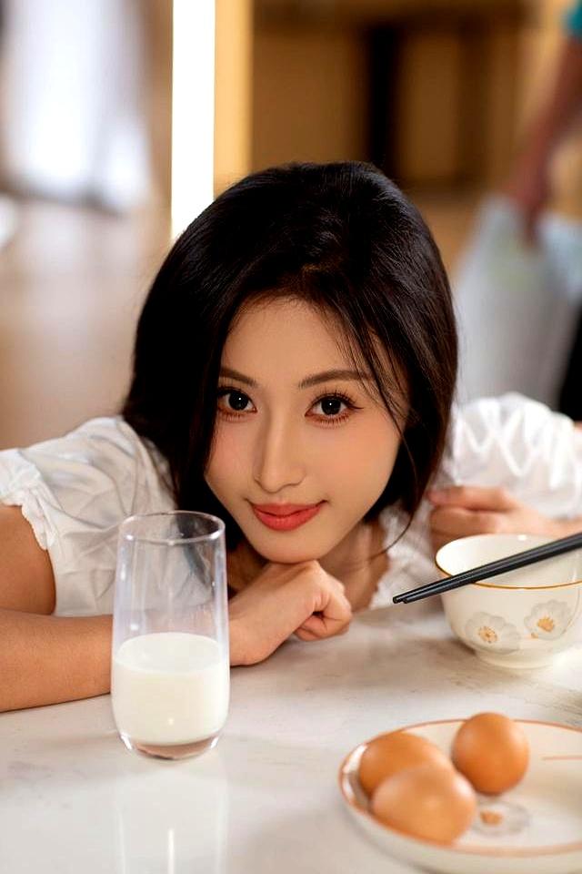 “短剧一姐”易主！李柯以跌落王座，刘念进前三，谁是断层顶流？