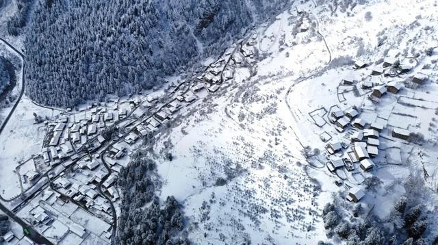 新春过半｜赴达古，解锁适配每一种出行的冰雪欢喜