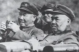 对越反击战，指挥官为何选许世友和杨得志，二人战后结局怎样？图片