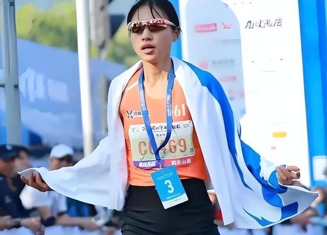 张水华对辞职仍难释怀	，那些抱怨过她的同事，工作真变轻松了吗？