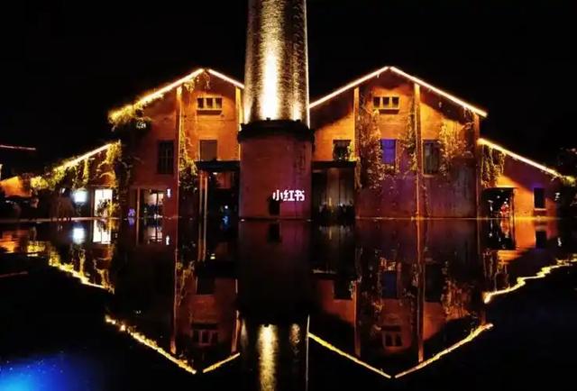 从乌镇神话到千镇一面,古镇旅游,黄金时代为何终结?