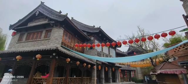 雨中寻洛邑：一座古城的千年回响