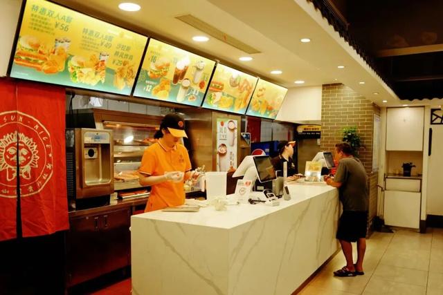 中国首个美食地标城市！300多种小吃，带上1TB的胃才能吃嗨