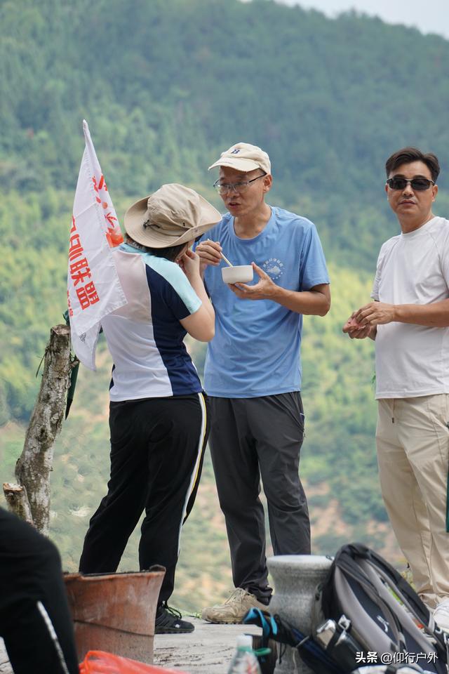 永定奥杳梯田穿越九十九岽徒步