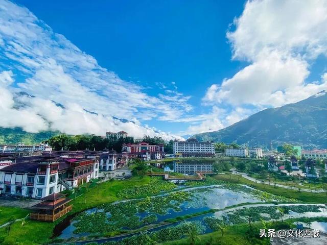 这个中国最后一个通公路的县城！凭什么成为无数人的此生必去？