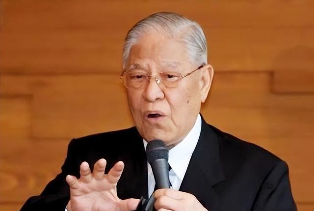揭秘：李登辉曾是中共地下党员，1988年李敖找到其叛卖革命的证据