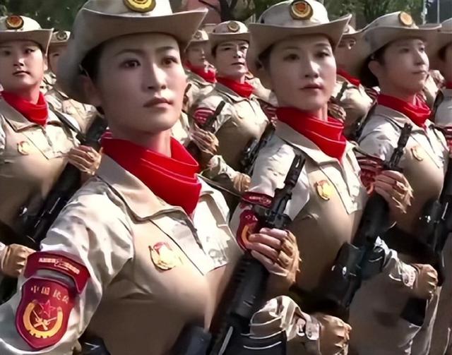 反华势力出现！93阅兵期间，多人公开诋毁中国，内容炸裂身份特殊