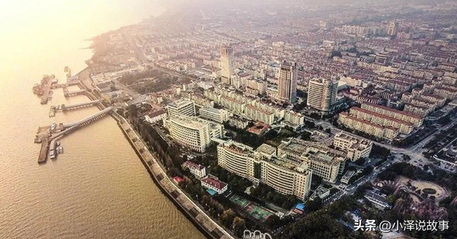 中国第3大岛屿，每年以140多米的速度在扩大，很快将会和大陆相连