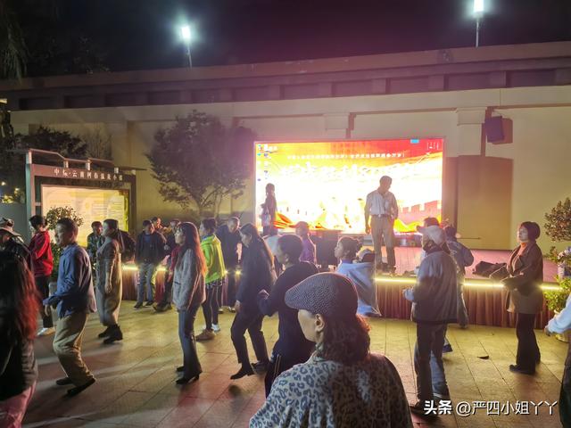 柯街黑温泉度假之旅，最后一个赶集日的烟火与日常