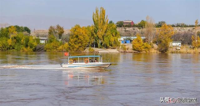 黄河绕村 石林映日 景泰龙湾村的金黄太治愈