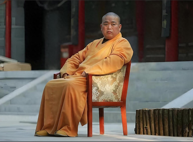局面突变？释永信被带走仅7天，四大名人挺身而出，愿为其养老