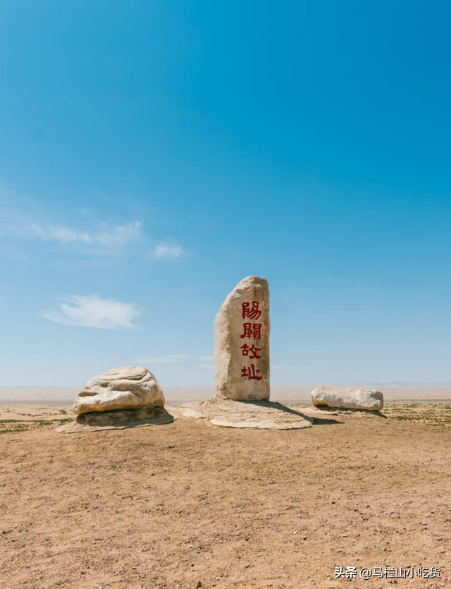 甘肃旅游，总要去趟敦煌吧！保姆级攻略收好！
