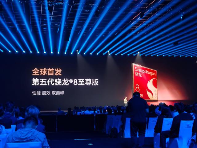 小米17手机发布：内置7000mAh电池！