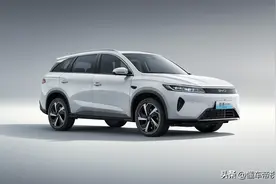 新车 | 售10.28万元起，比亚迪海狮05DM-i智驾版上市，标配高快领航图片