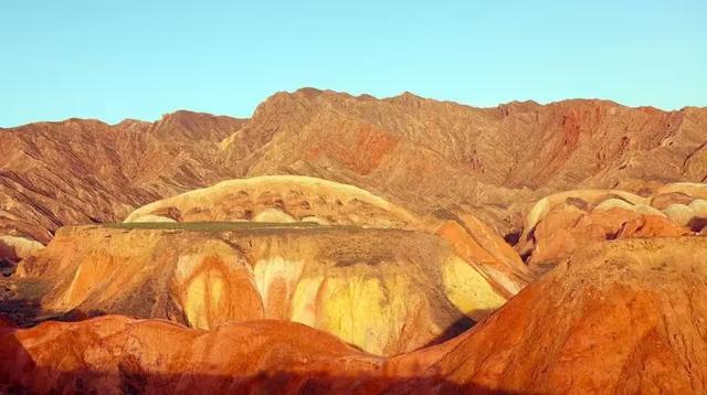 又踏甘肃地之六 张掖篇之四 七彩丹霞（3） 七彩云海台