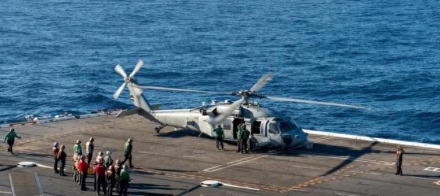 特朗普回应南海坠机原因，我国外交部反应出乎意料，称愿伸出援手