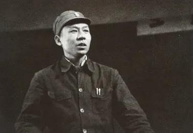 73年冯白驹去世，周总理：追悼会规格要高，讣告要在人民日报头版