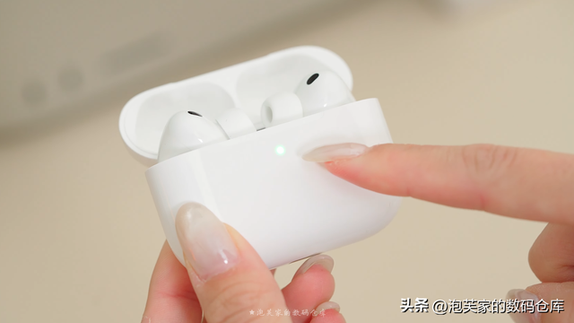 降噪更强 AirPods Pro3体验 国产耳机有一个能打的吗？