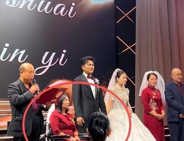 解清帅大婚不到3天	，令人作呕的事发生，妈妈和嫂子被互联网撕