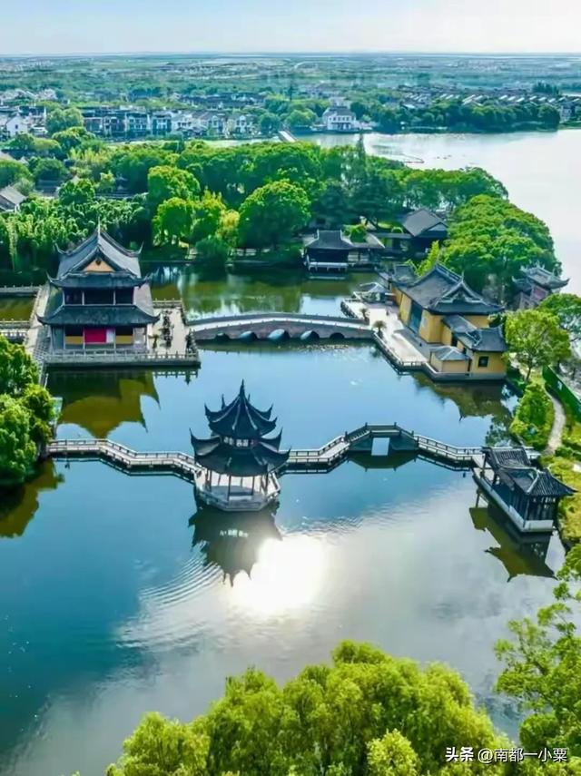 江苏苏州，四大古镇