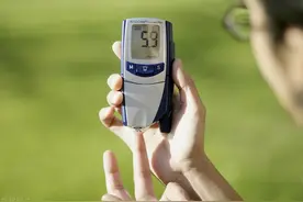 糖尿病人把血糖控制在多少才算达标？这篇指南说透了！图片