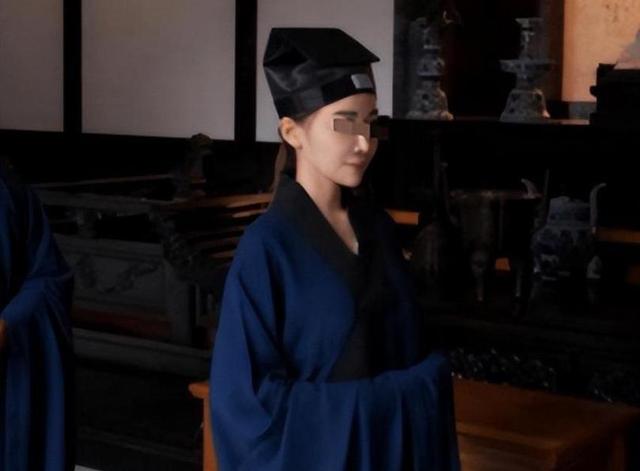 安徽美女道士胡千慧被捕：精通“胡媚术”，九名男徒弟揭露其罪行