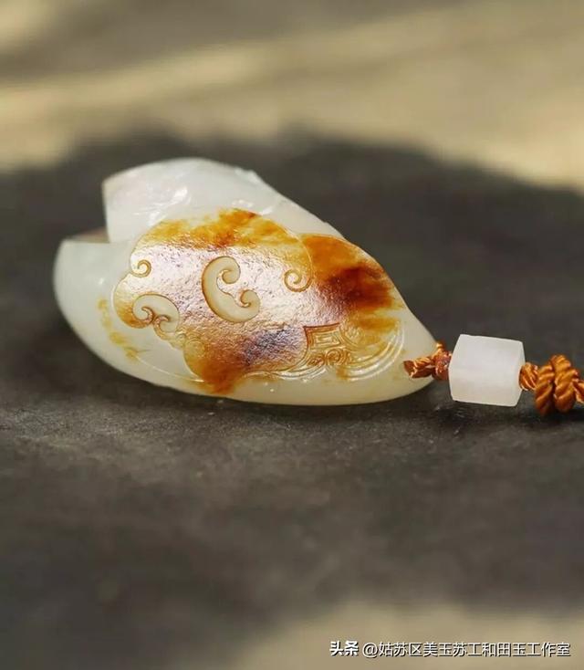 一块玉	，玩出了人性的“魑魅魍魉	”！