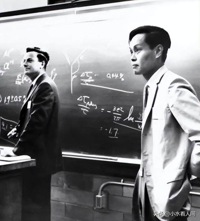 杨振宁刚去世，翁帆终于发声，字字催泪，清华大学吊唁堂细节感人