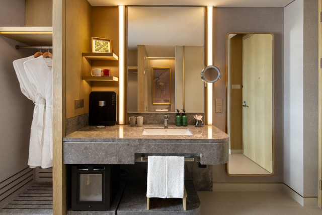 探店虹桥机场里的盛贸酒店，和它想重塑的商旅体验