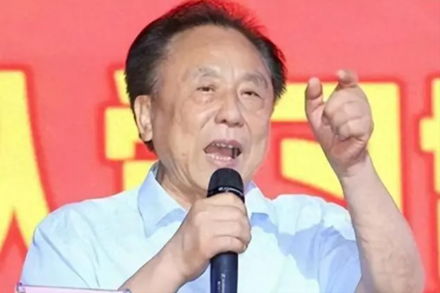 包10位情妇，睡觉靠翻牌，生下11个私生子，75岁仍在拼命生娃？