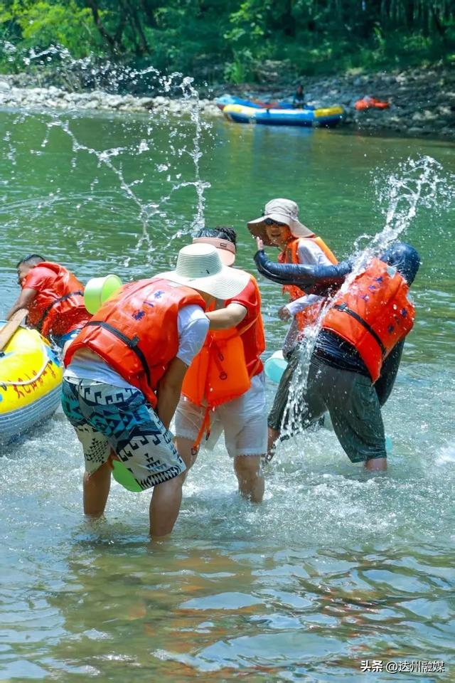 躲进23℃的龙潭河，耍水狂欢，开启盛夏“森”呼吸