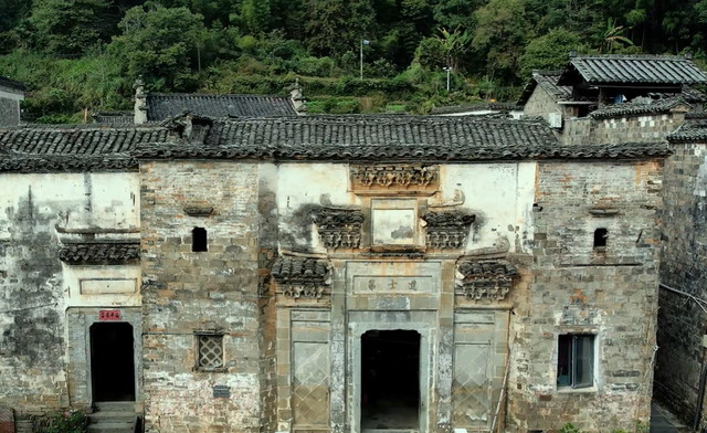 比起景德镇，我更爱江西这个千年古镇，人少景美不收门票