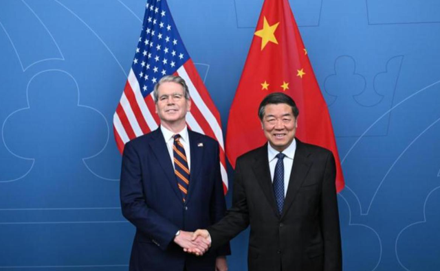 中方还在等特朗普签字，特朗普就开出访华条件，北京不必留座了