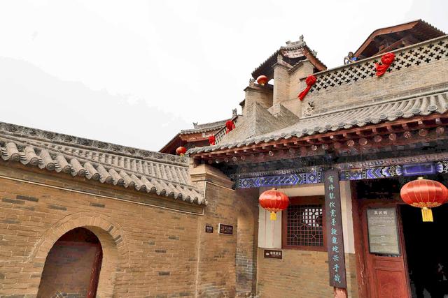 房上建房，院中寻院——夏县堆云洞