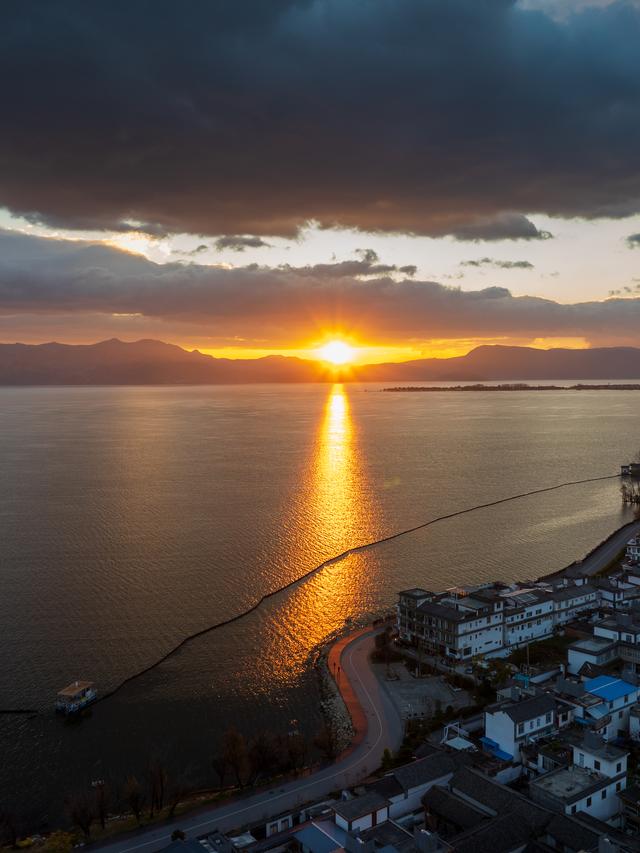 一个地方值不值得投，不该先看游客量