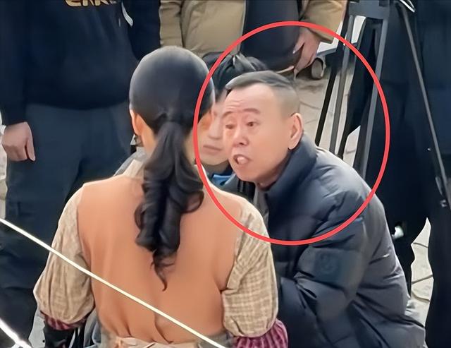 晚节不保？闫学晶哭穷不到三天，潘长江再度“作妖” 赵本山被连累